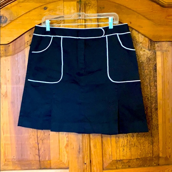 LOFT Dresses & Skirts - Ann Taylor LOFT stretch size 14 skirt 🥰